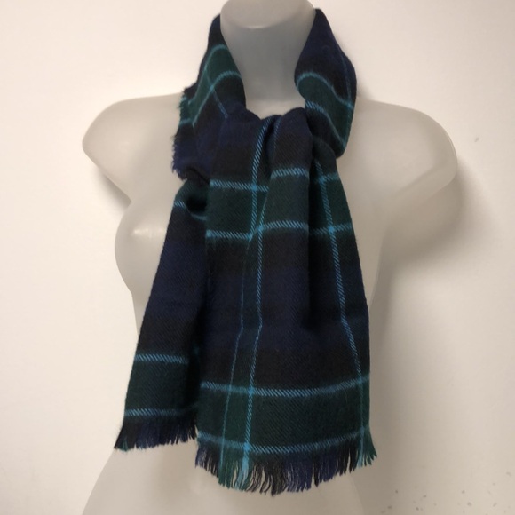 Lochcarron of Scotland product 100% pure new wool Graham of Mentieth Scarf - Picture 1 of 12